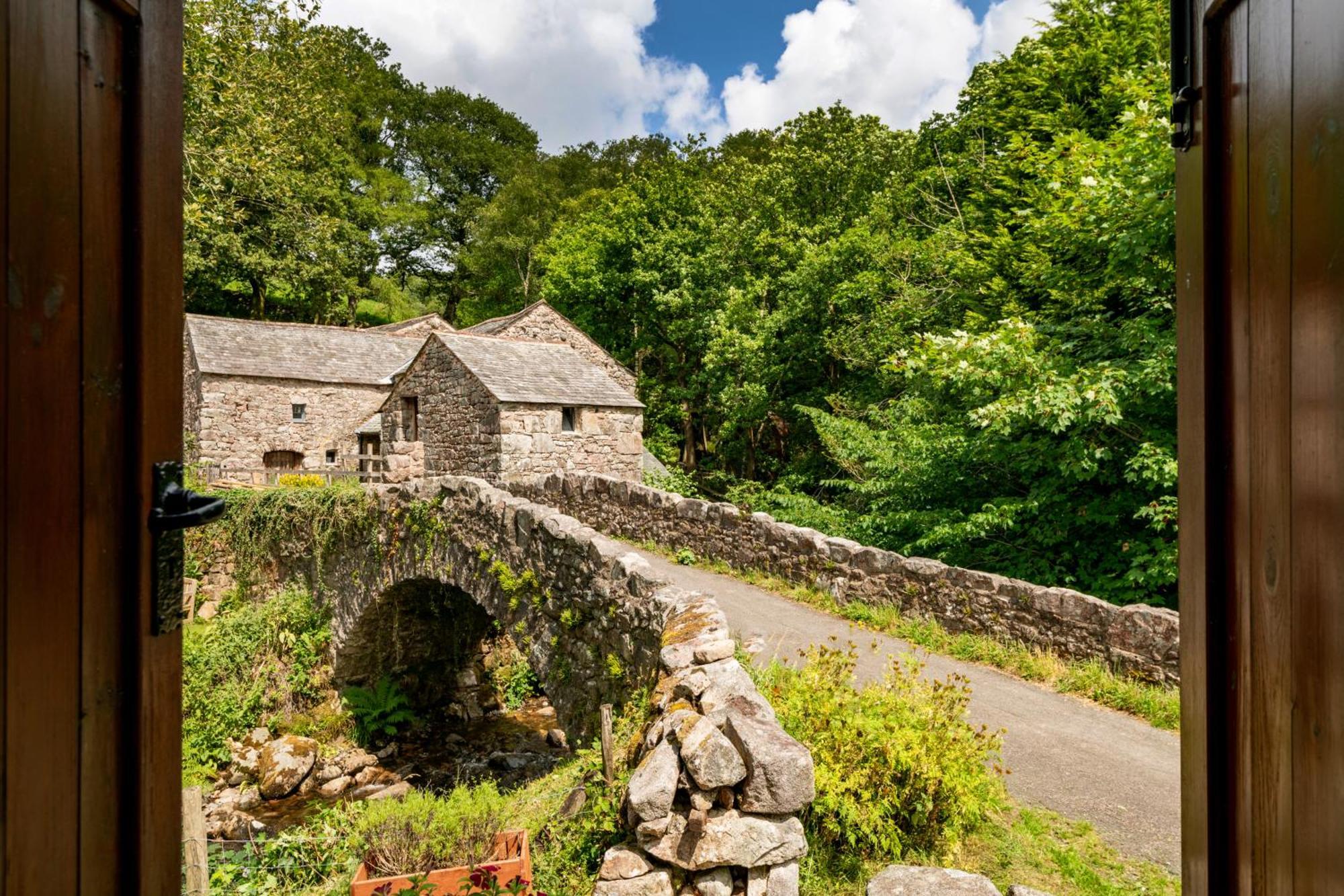 Bridge End Farm Cottages Boot Exterior photo